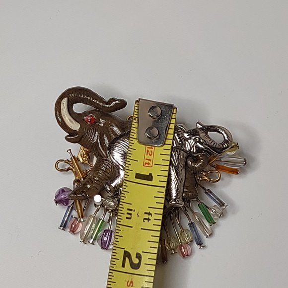 Plastic And Metal Dangling Bead Lucky Elephant Brooch - Picture 9 of 12